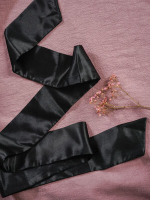 Kanuka Blindfold
